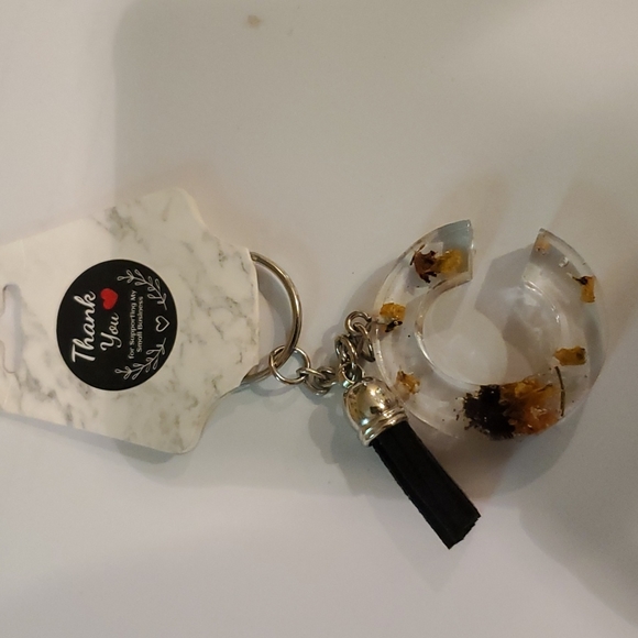 Handmade Resin Keychains - Picture 6 of 7